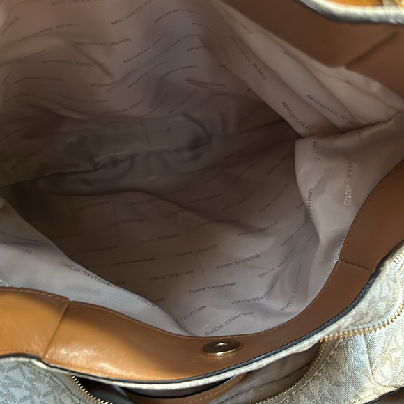 Michael Kors handbag. Vanilla color with tan straps and gold hardware. - Picture 10 of 16